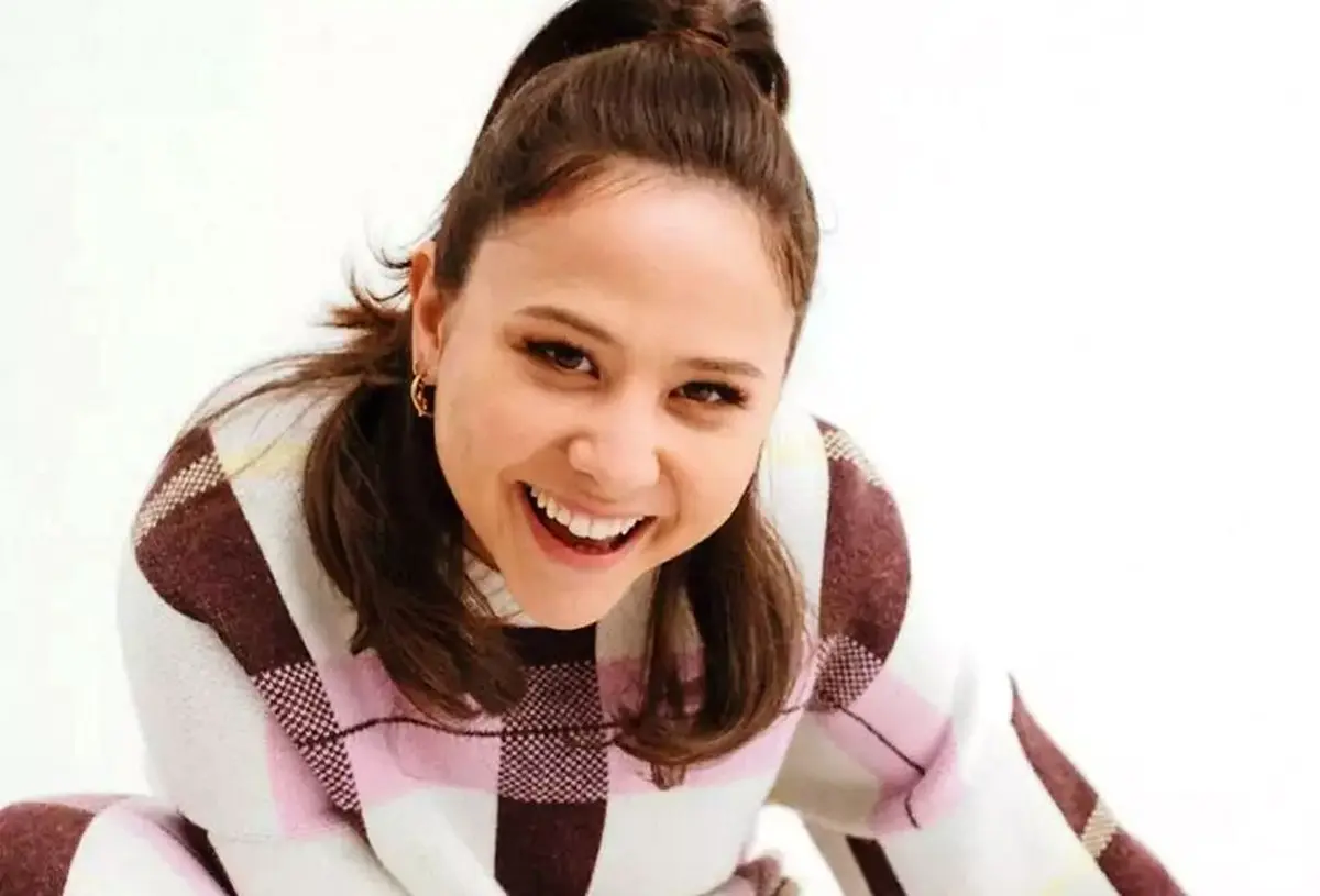 Laura Felpin, l'humoriste mulhousienne qui monte !