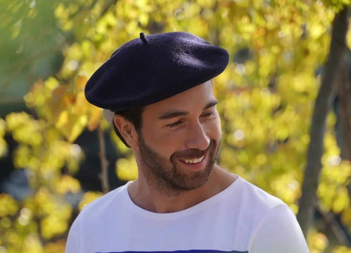 Le béret basque, entre tradition et symbole national