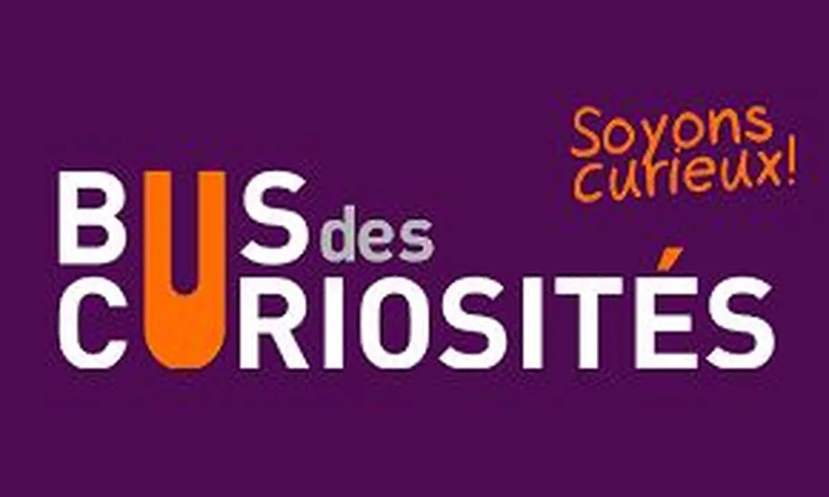 Le Bus des Curiosités
