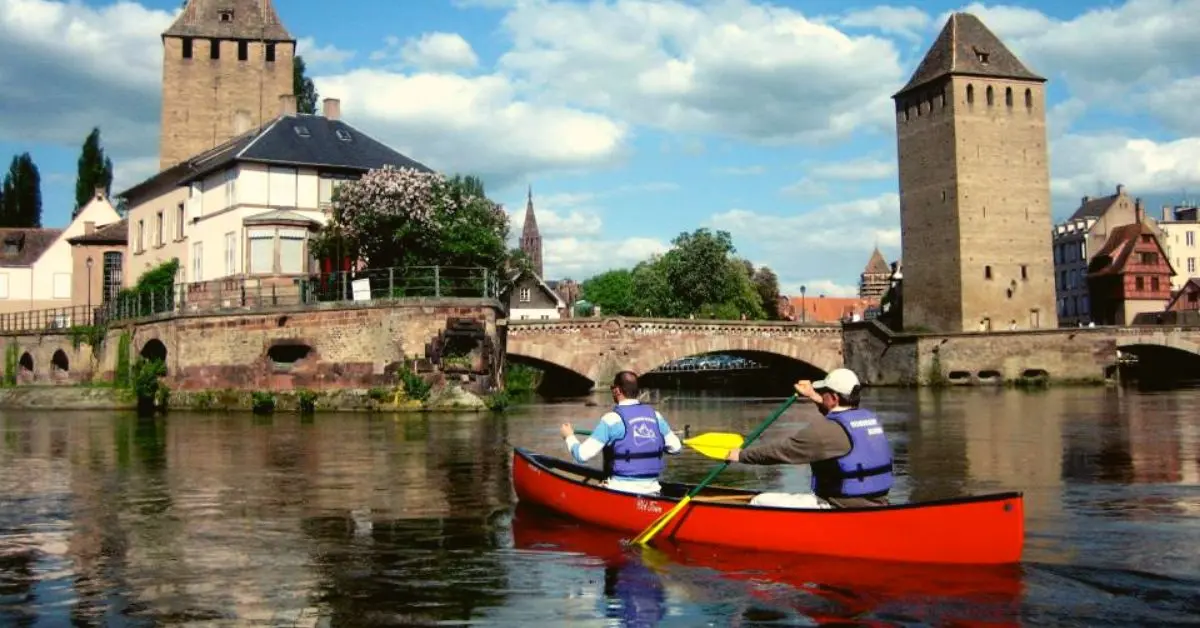 Faire une sortie en canoë !