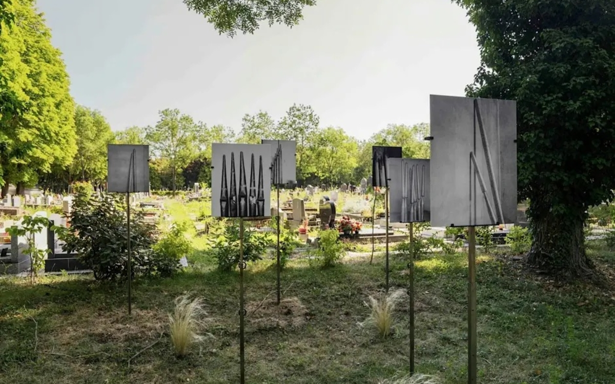 L'exposition Demeure au cimetière de Pantin