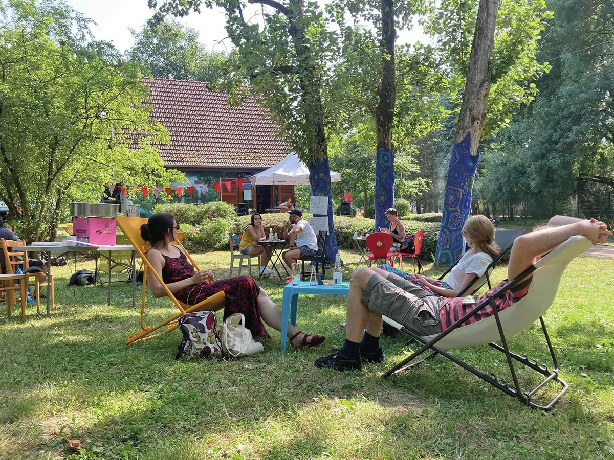 Le coin, un café branché