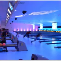 Le Cristal Bowling propose pas moins de 36 pistes pour pratiquer &copy; Cristal Bowling