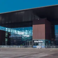 Le Cube