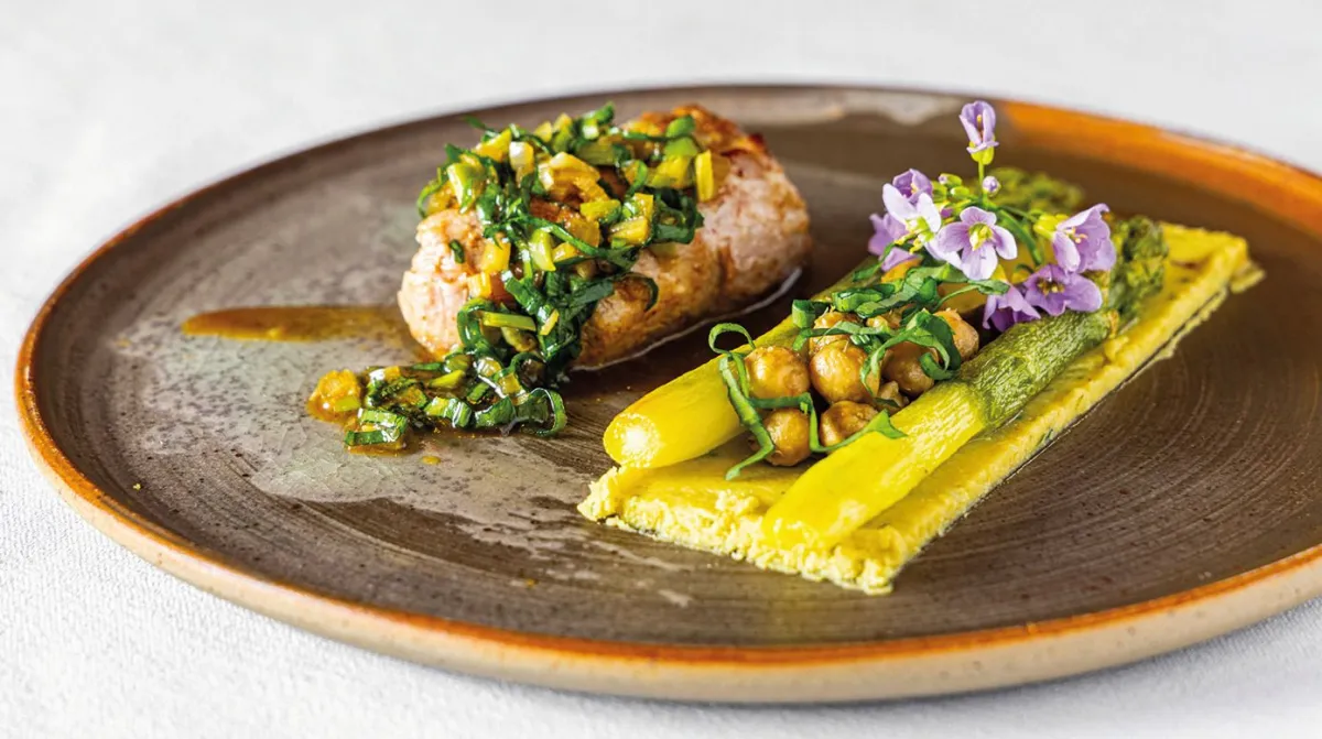 Une assiette d'exception pour votre repas à La Table du Haut Jardin