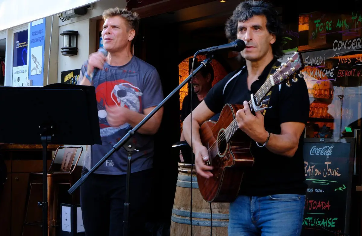 Le duo Yves et Yves au menu de l'Ile O'crêpes
