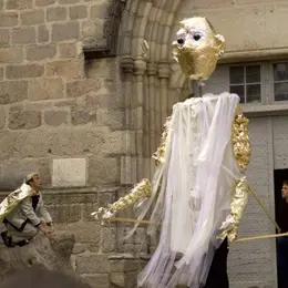 Le festival Précaire, Charlie et Madame la lune