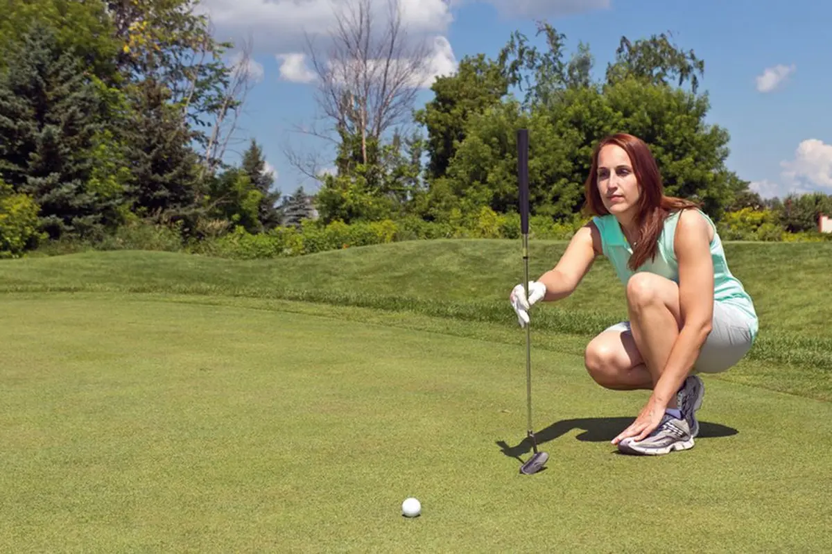 Le golf sur un green