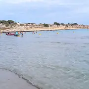 Le grand bain sur la plage de La Couronne