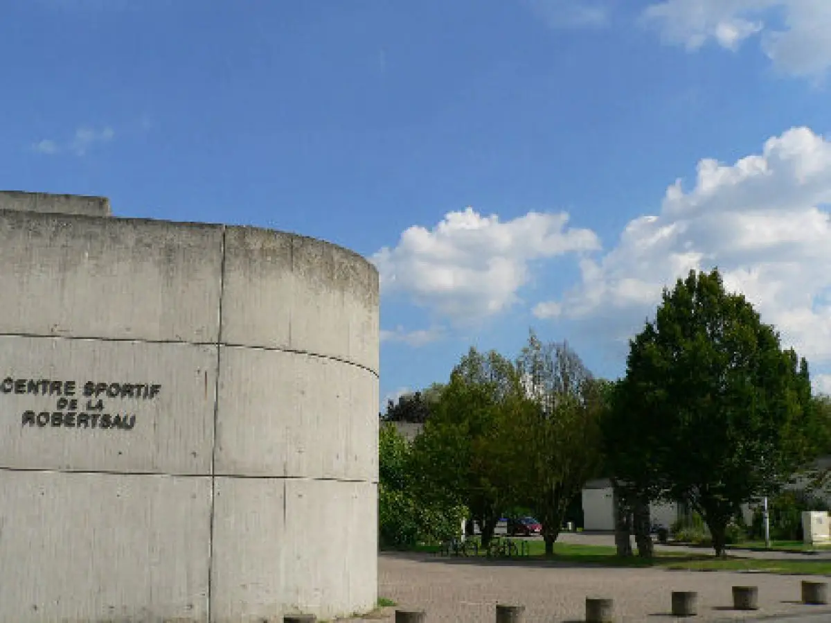 Le grand centre sportif de la Robertsau possède une grand capacité d'accueil
