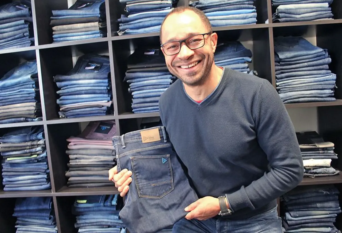 Le souriant Franck Perring, créateur du Beau Jean