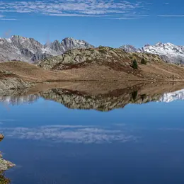 Le lac de Besson, un miroir d’altitude au cœur de l’Alpe d’Huez