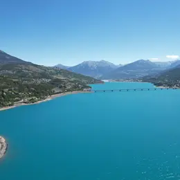 Le lac de Serre-Ponçon : le plus grand lac artificiel