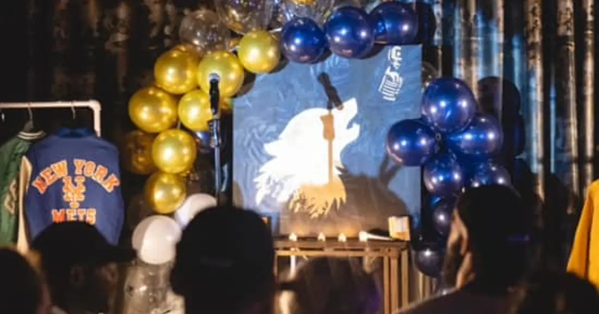 Le Loup Comedy République : Un show de stand-up hilarant !