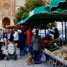 Le Marché De Mende