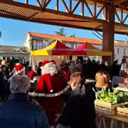 Le Marché De Plein Vent Fête Noël