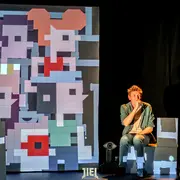 Le Méchant, très Méchant Roi et la Tour d’Ivoire en Plastique - Tiou