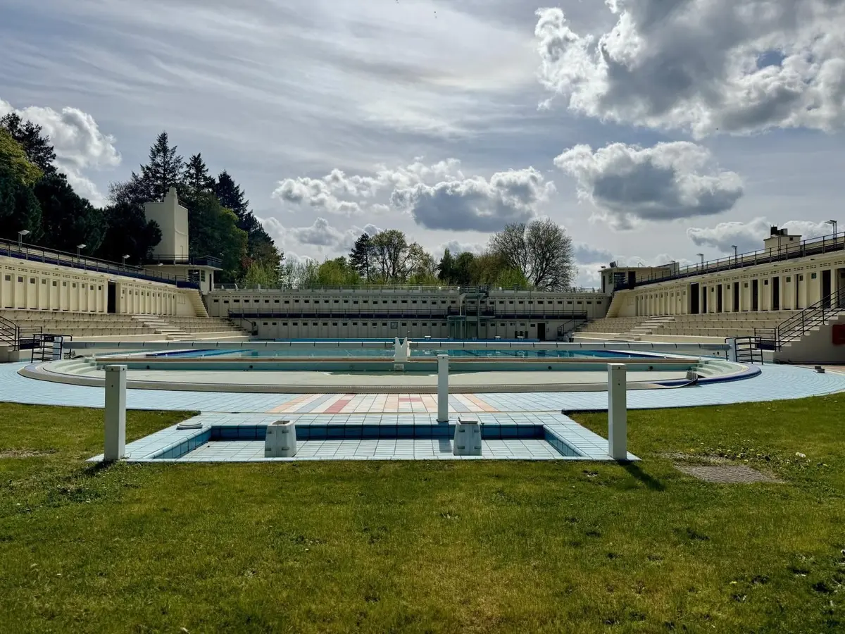 Le Monument préféré des Français 2026 est… une piscine Art déco ! Découvrez le classement