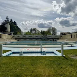 Le Monument préféré des Français 2026 est… une piscine Art déco ! Découvrez le classement