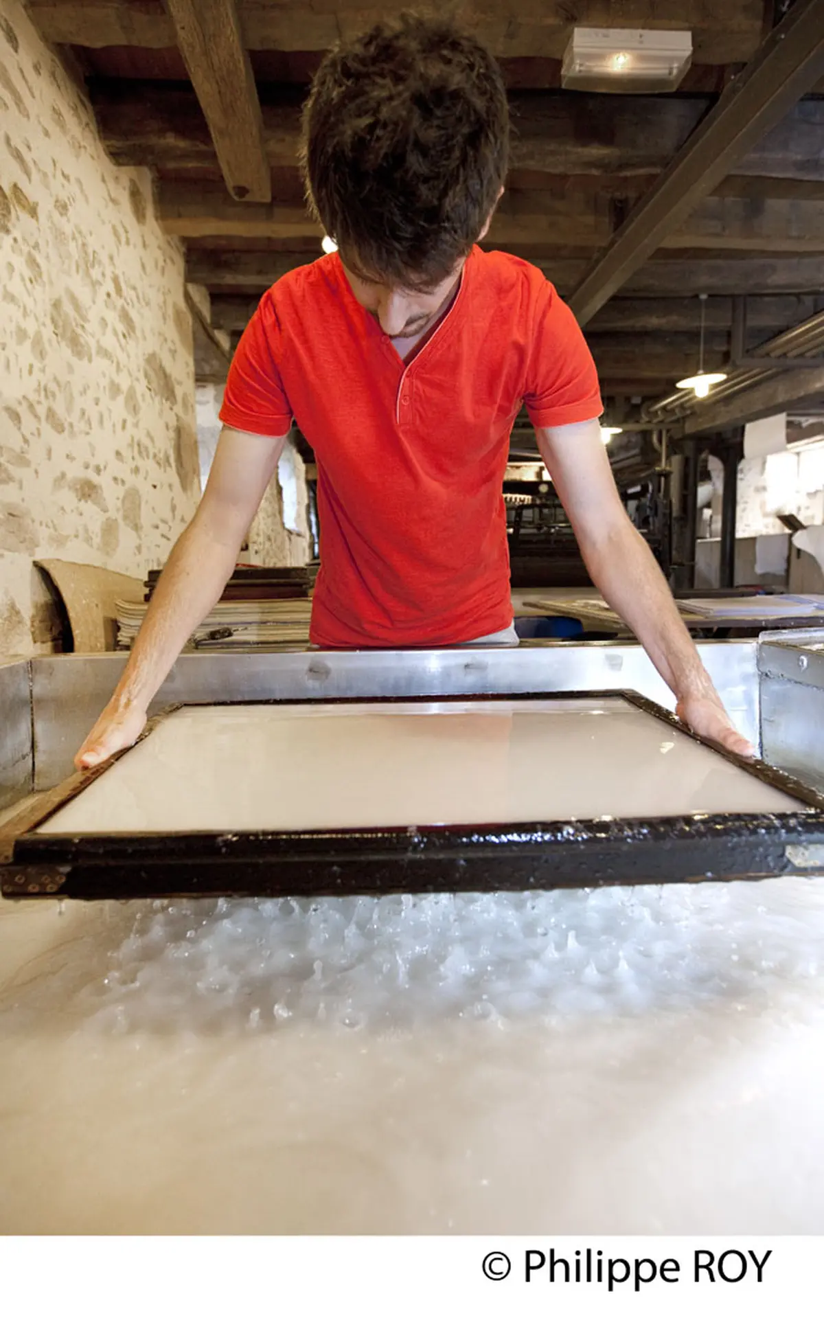 Le Moulin du Got : Visite d'un moulin à papier toujours en activité