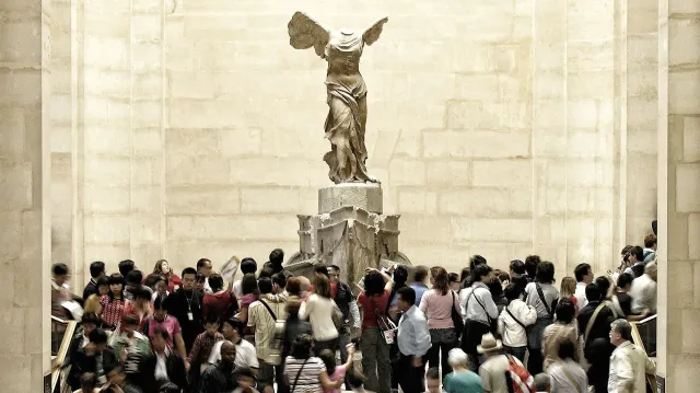 La Victoire de Samothrace au musée du Louvre