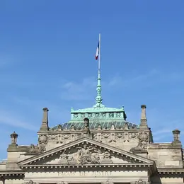 Pouvoirs et compétences des tribunaux