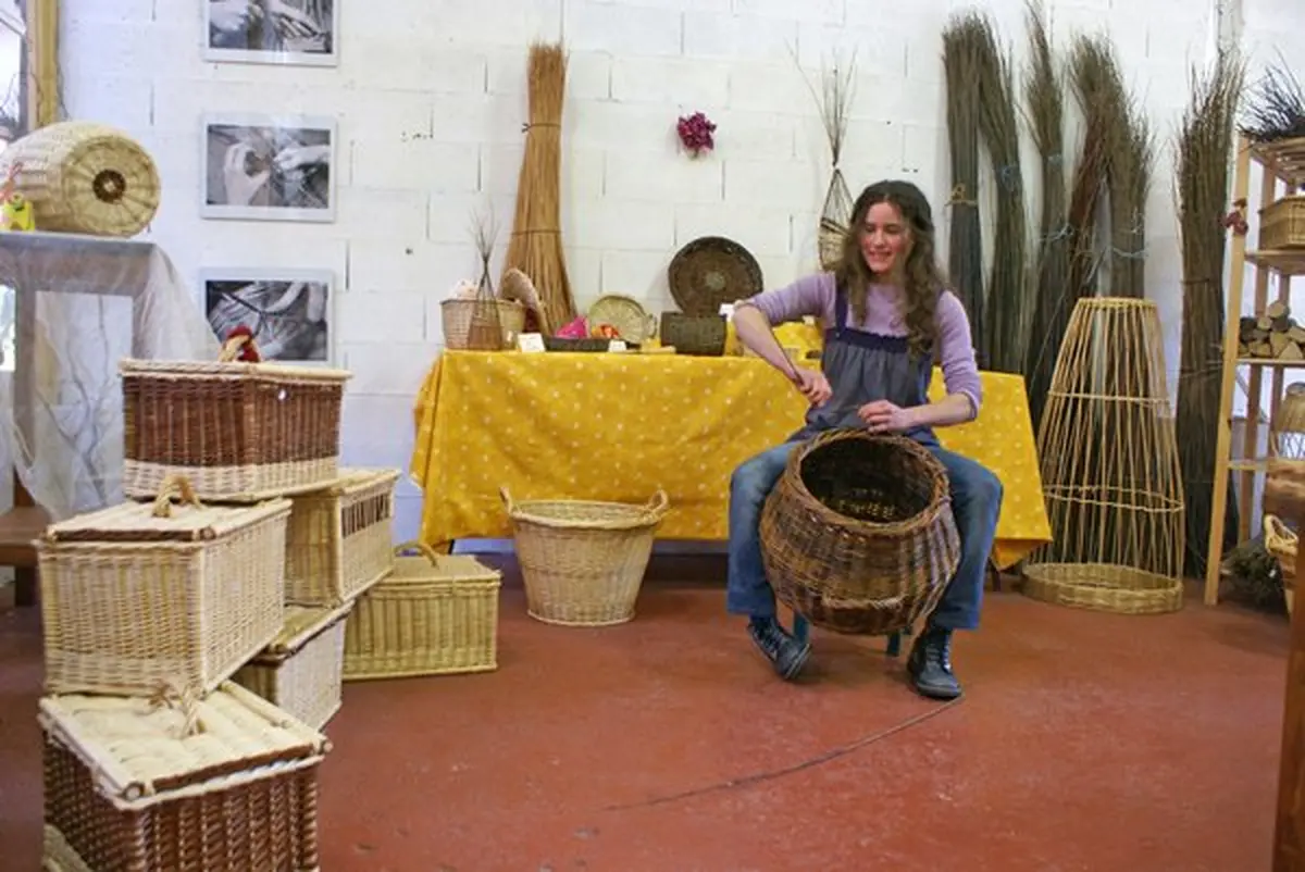 Le Charme de l’Osier, l’un des treize ateliers-boutiques  du Pavillon des Créateurs