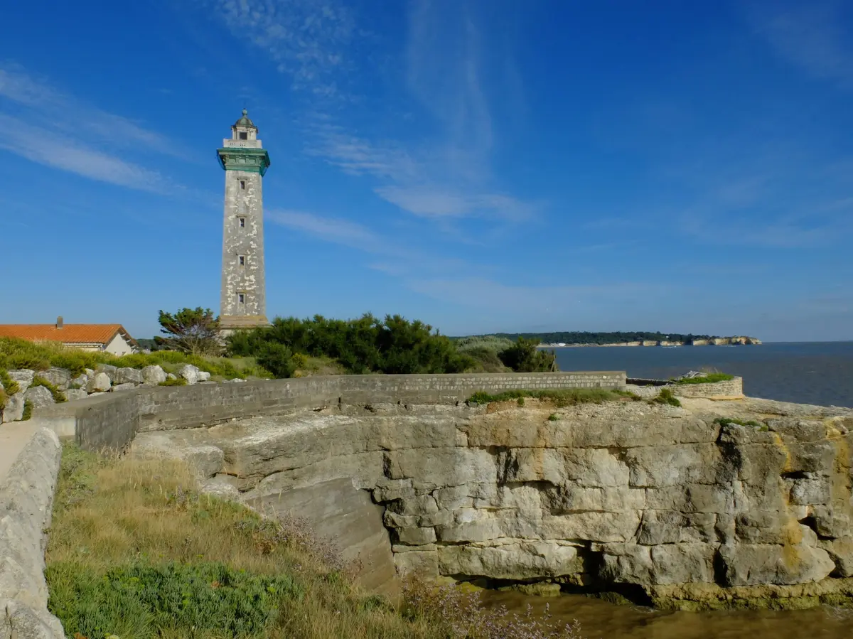 Phare de Vallières