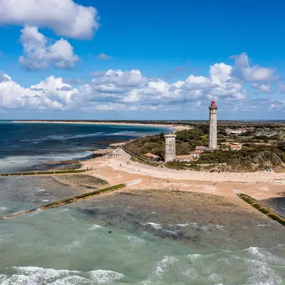 Le plus célèbre : le phare des Baleines