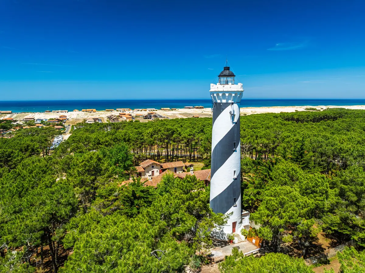 Phare de Contis