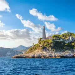 Le plus spectaculaire : le phare du Cap Ferrat