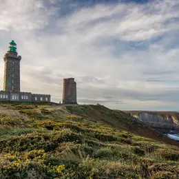 Le plus vertigineux : le phare du Cap Fréhel