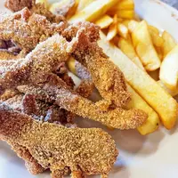 Carpe frites à volonté au Pot Au Feu  DR