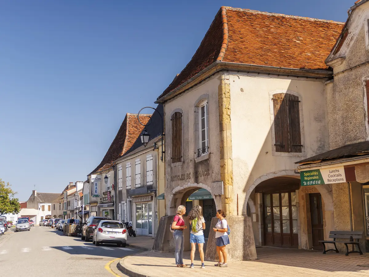 Le stand « tourisme & loisirs » s’invite au marché !