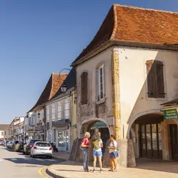 Le stand « tourisme & loisirs » s’invite au marché !