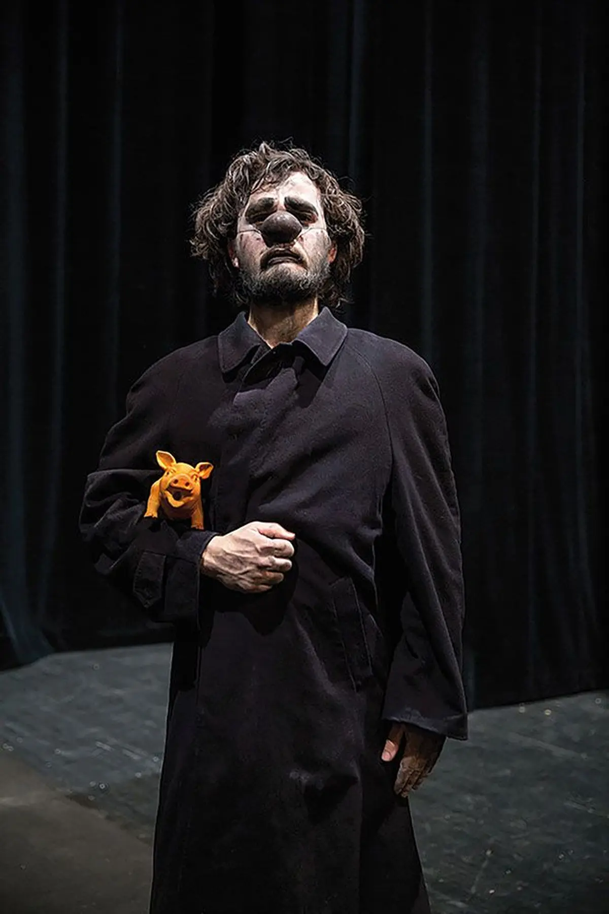 Le syndrome de Cassandre, un spectacle de magie et de cirque de Yann Frisch