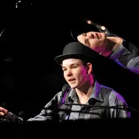 Manu Galure, l’une des jeunes révélations qui aura l’honneur des ors et velours du Théâtre &copy; photo Francis Vernhet