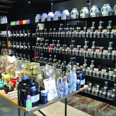 Le Théier Collection