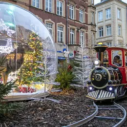 Le village des enfants - Petit train sur rail