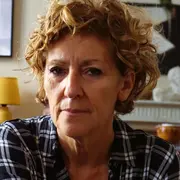 Lecture de poésie Marie Piermano à l'Ébénisterie