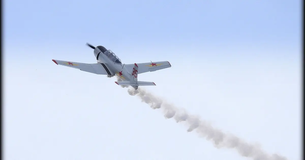Affiche Legend'air 2026 : fête aérienne, avions anciens et voltige à Saint-Junien
