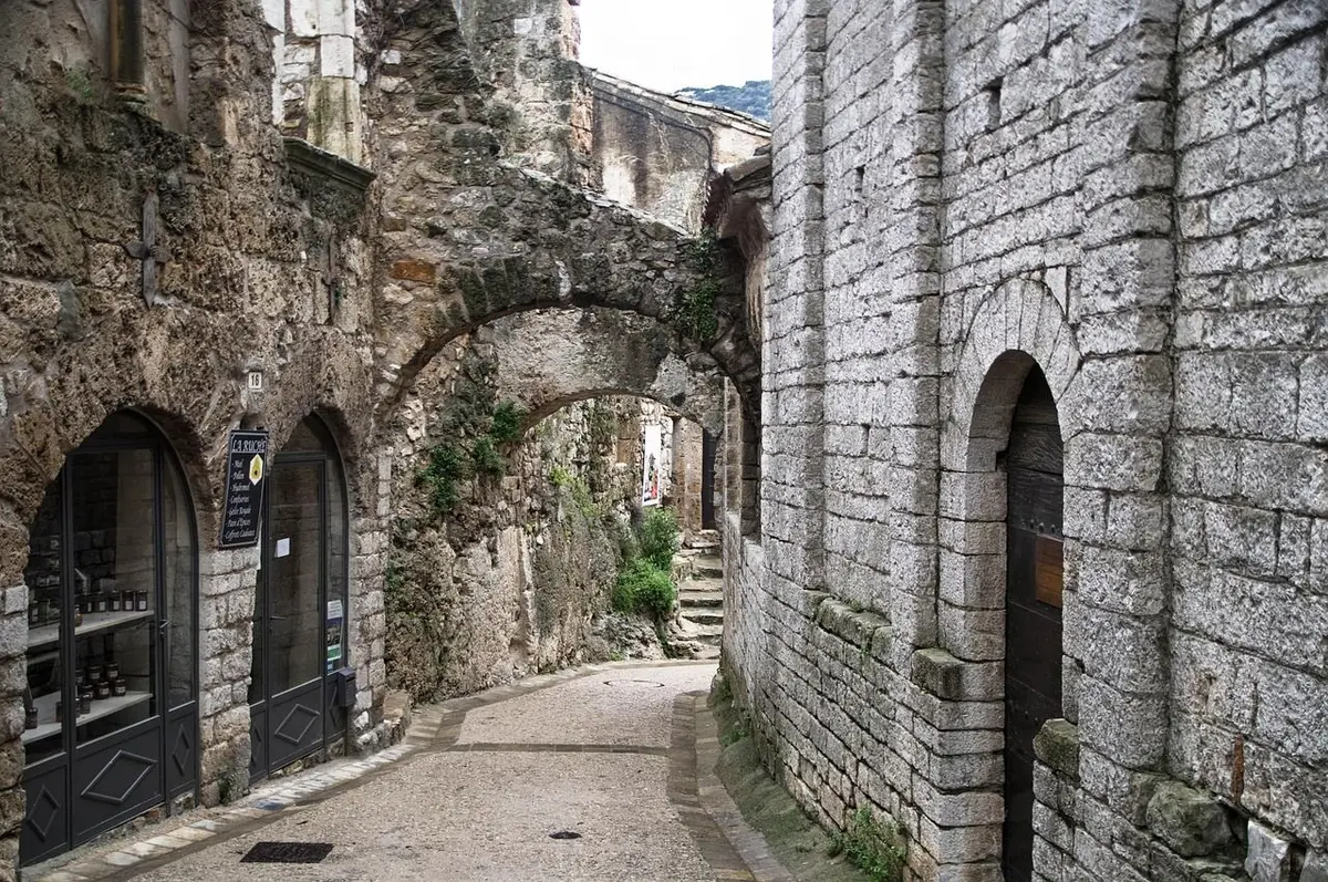 Saint-Guilhem-le-Désert