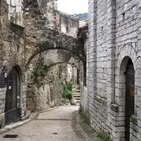 Saint-Guilhem-le-Désert &copy; Pixabay