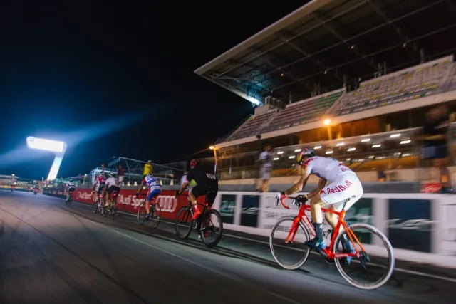 La course de nuit des 24h Vélo du Mans