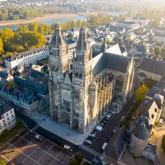 Les 8 monuments emblématiques de la ville de Tours