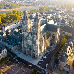 Les 8 monuments emblématiques de la ville de Tours