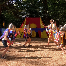 Les apprentis chevaliers