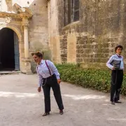 Les archivistes rangent les Alyscamps