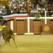 Les arènes de Gamarde les Bains avec Jean-Pierre