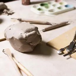 Les ateliers de l’Outilthèque : atelier sculpture (Siporex)